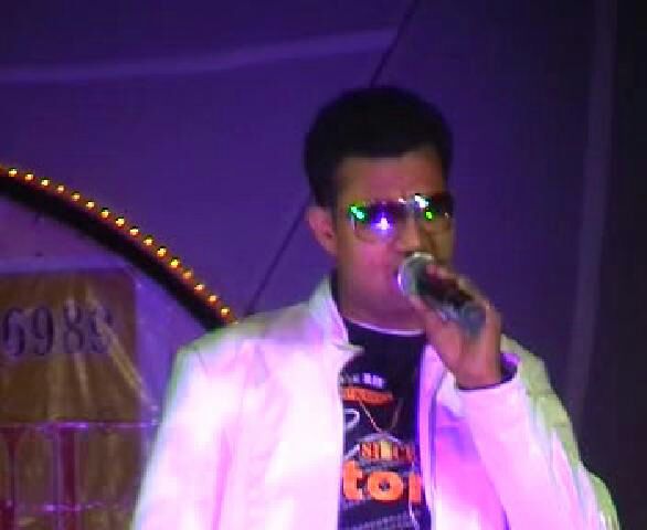 professional male singer ramallah palestine